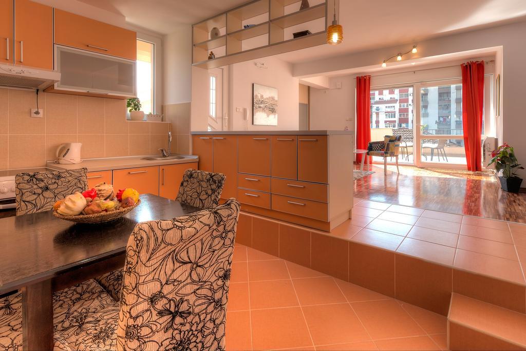 Apartments City Center Tivat Exterior foto