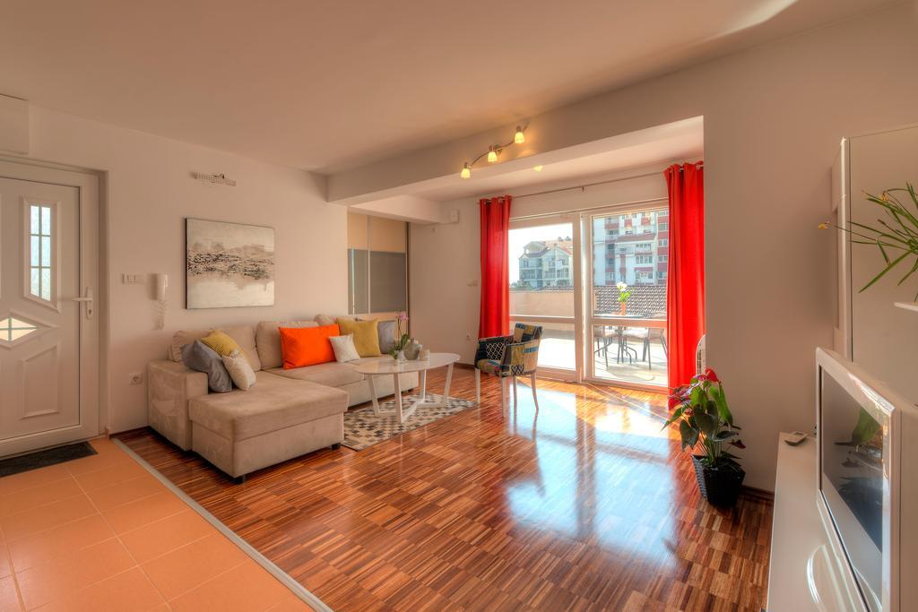 Apartments City Center Tivat Exterior foto