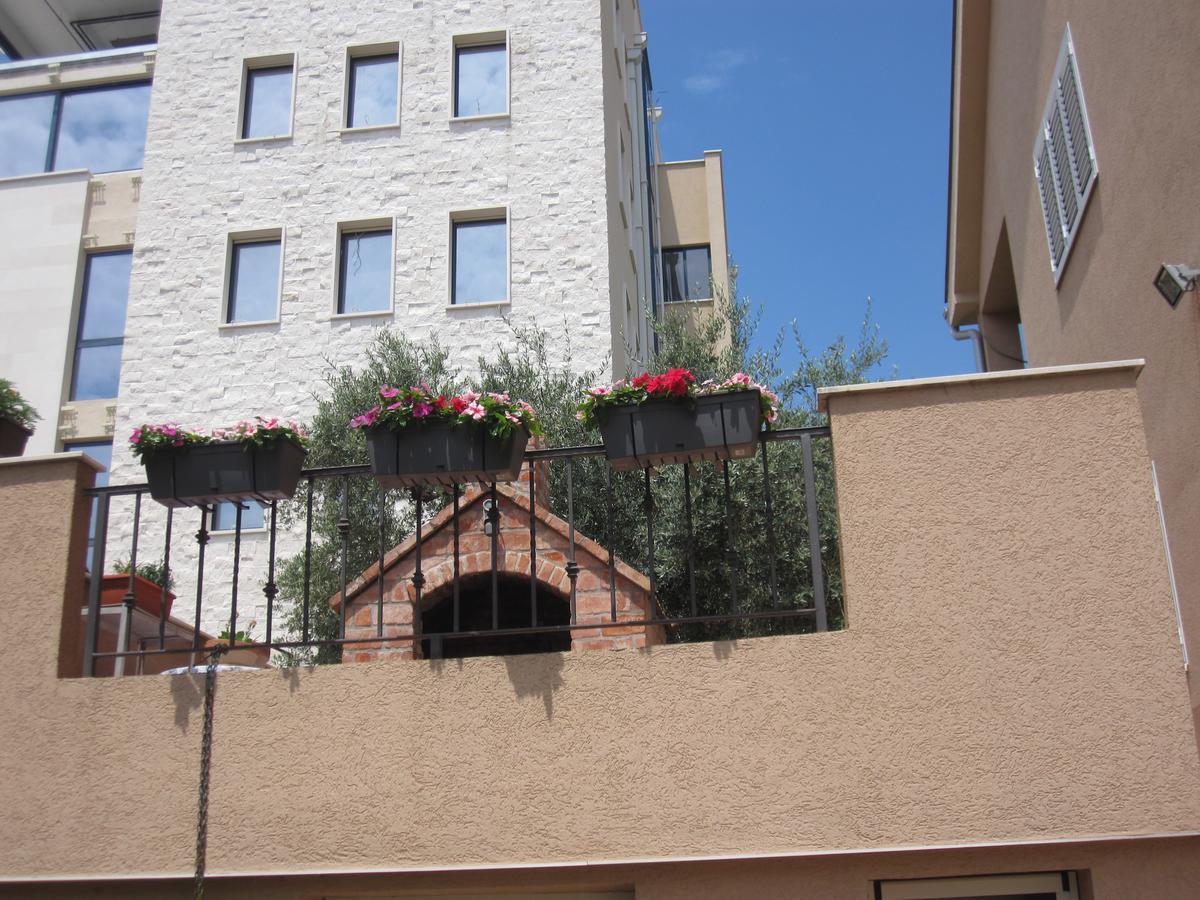 Apartments City Center Tivat Exterior foto